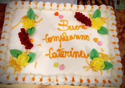 Torte matrimonio, anniversario, laurea, feste e compleanni.