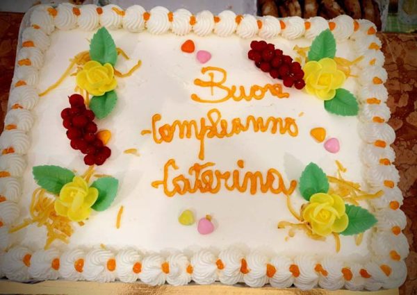 Torte matrimonio, anniversario, laurea, feste e compleanni.